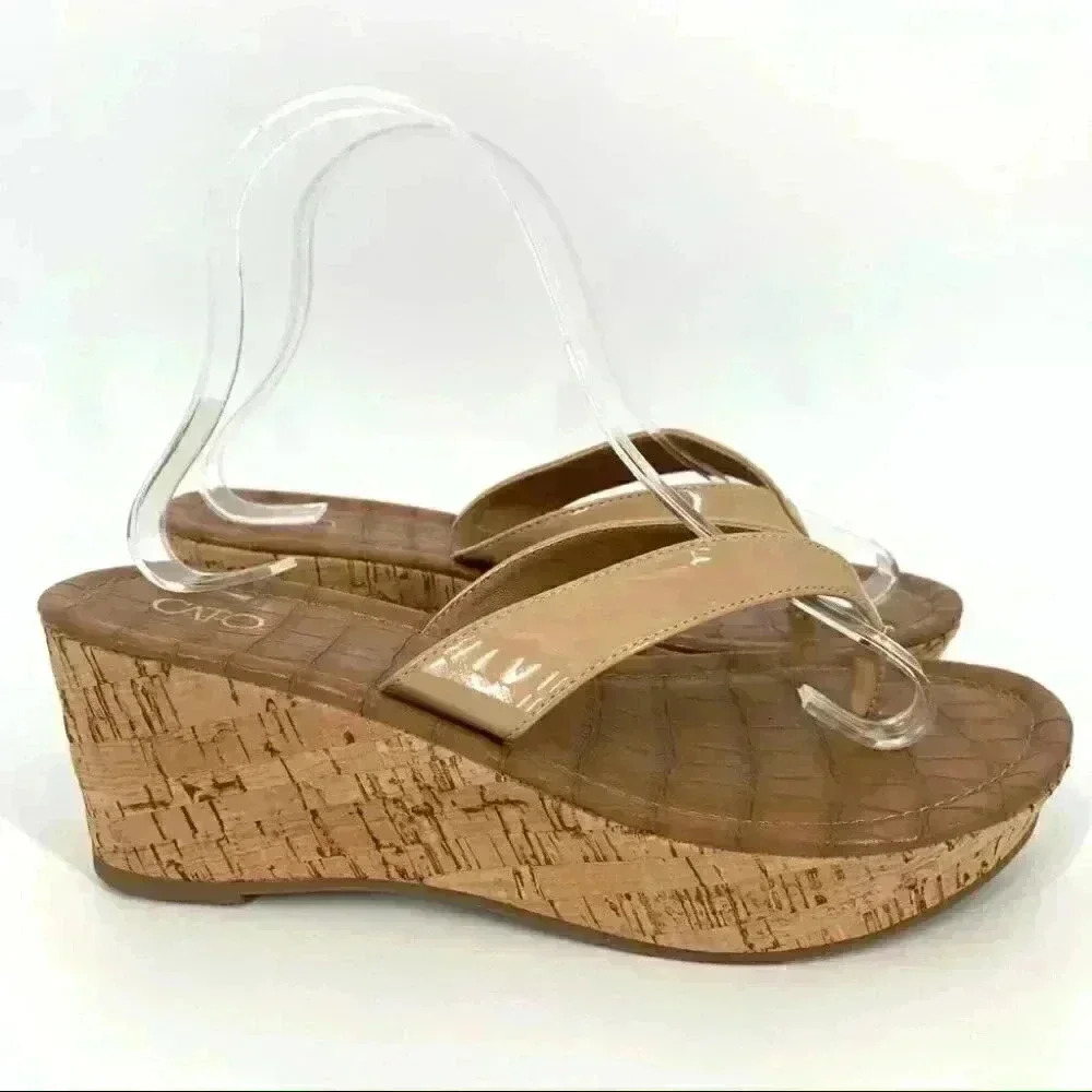 New Cato Womens sandals size 8 taupe flip flops cork platform